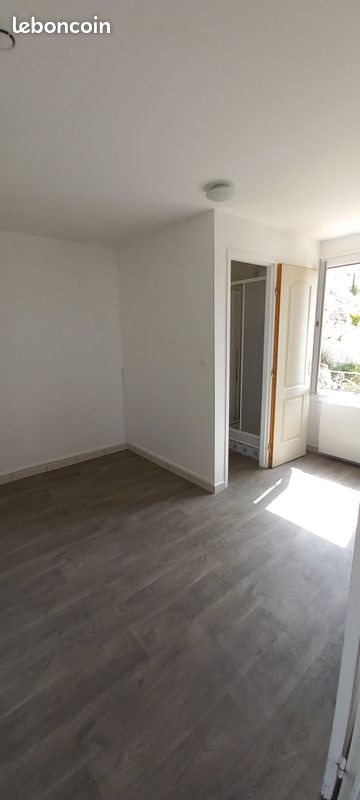 Appartement à louer, 26m², Istres