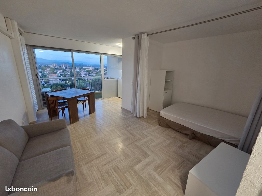 Appartement à louer, 27m², Mandelieu-la-Napoule