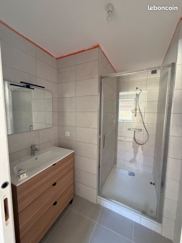 Appartement à louer, 53m², Tossiat
