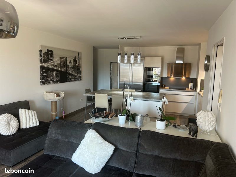 Appartement à louer, 90m², Ajaccio
