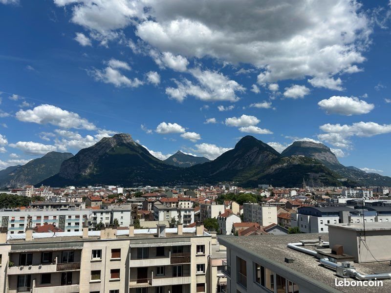 Appartement à vendre, 74m², Grenoble