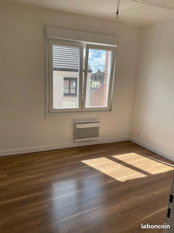 Appartement à louer, 40m², Santes