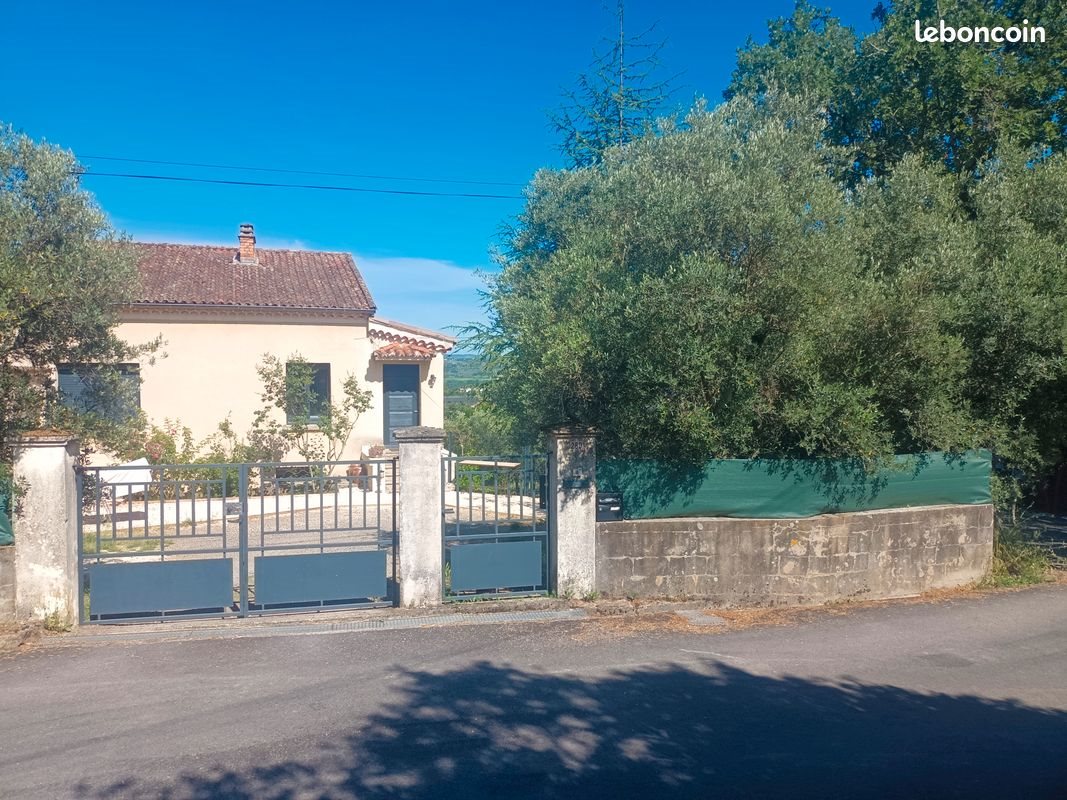 Maison à vendre, 160m², Saint-Etienne-de-Fontbellon