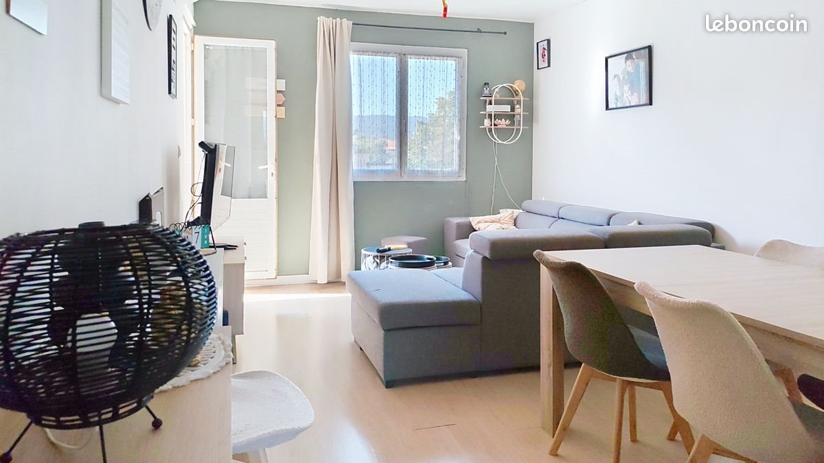 Appartement à louer, 70m², Le Boulou