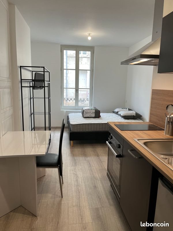 Appartement à louer, 18m², Saumur