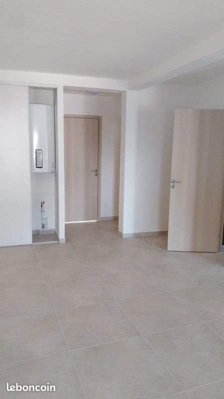 Maison à louer, 79m², Thoiry