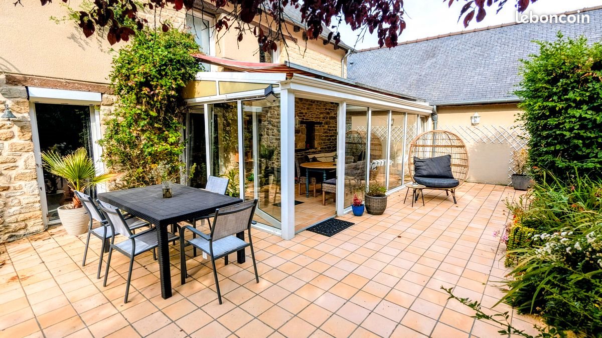Maison à vendre, 181m², Saint-Juvat