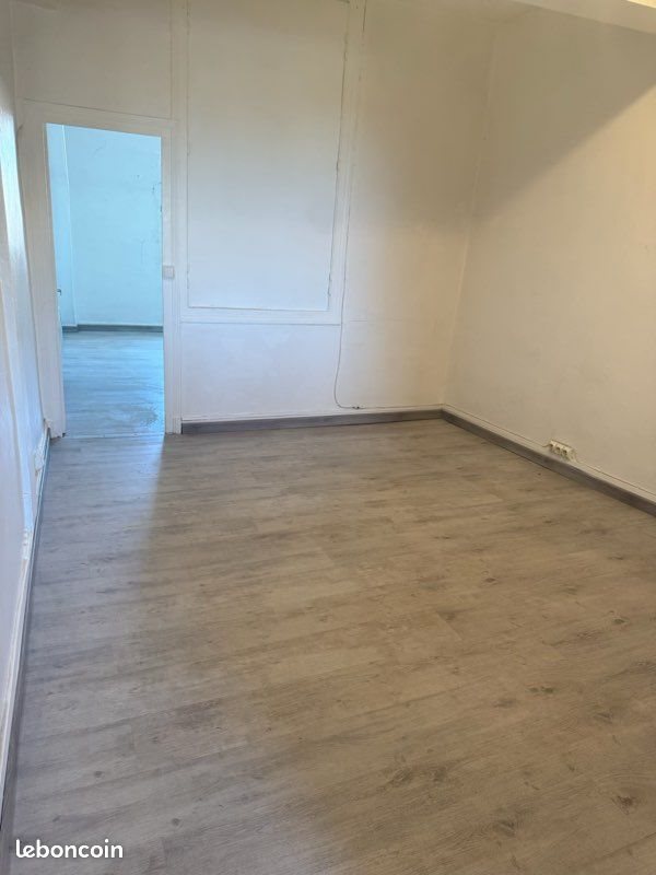 Appartement à louer, 35m², Decize