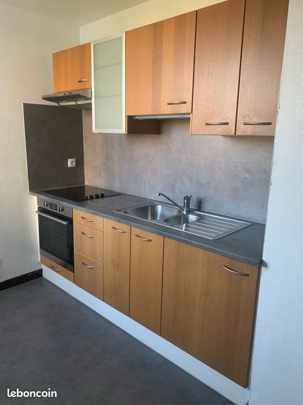 Appartement à louer, 74m², Saint-Pol-sur-Mer
