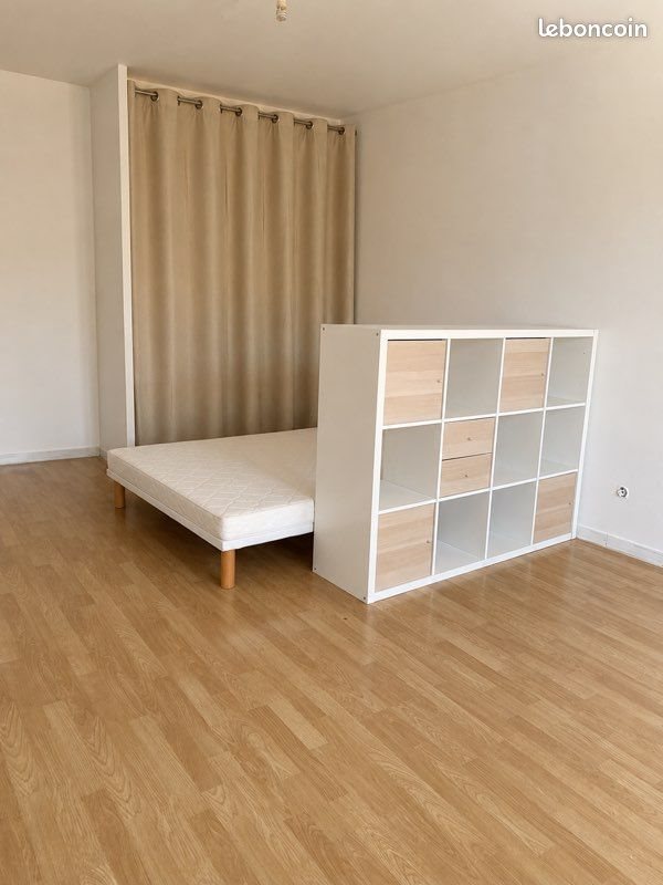 Appartement à louer, 29m², Cergy