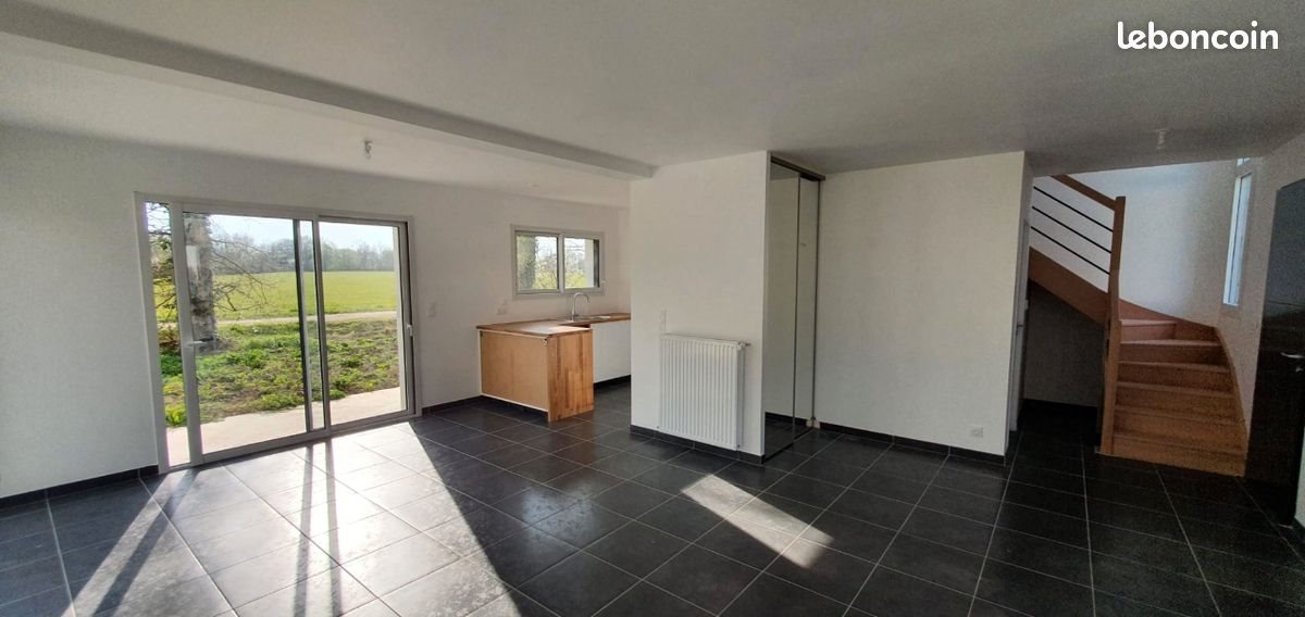 Maison à louer, 110m², Pont-Péan