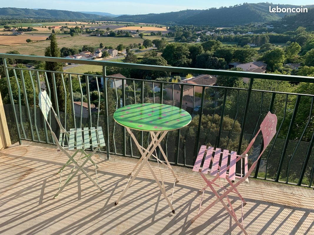 Appartement à louer, 25m², Gréoux-les-Bains