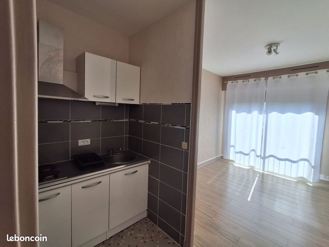 Appartement à louer, 25m², Blois