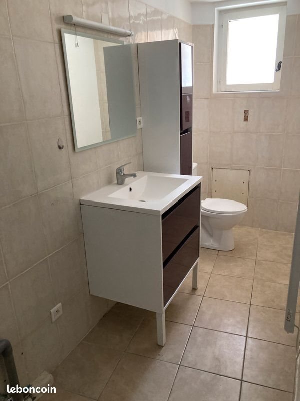 Appartement à louer, 57m², Bollène