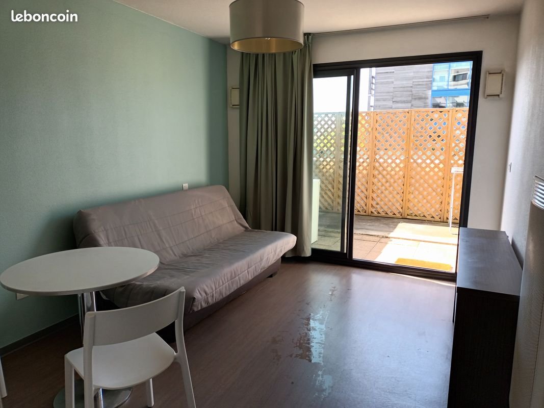 Appartement à louer, 23m², Talence