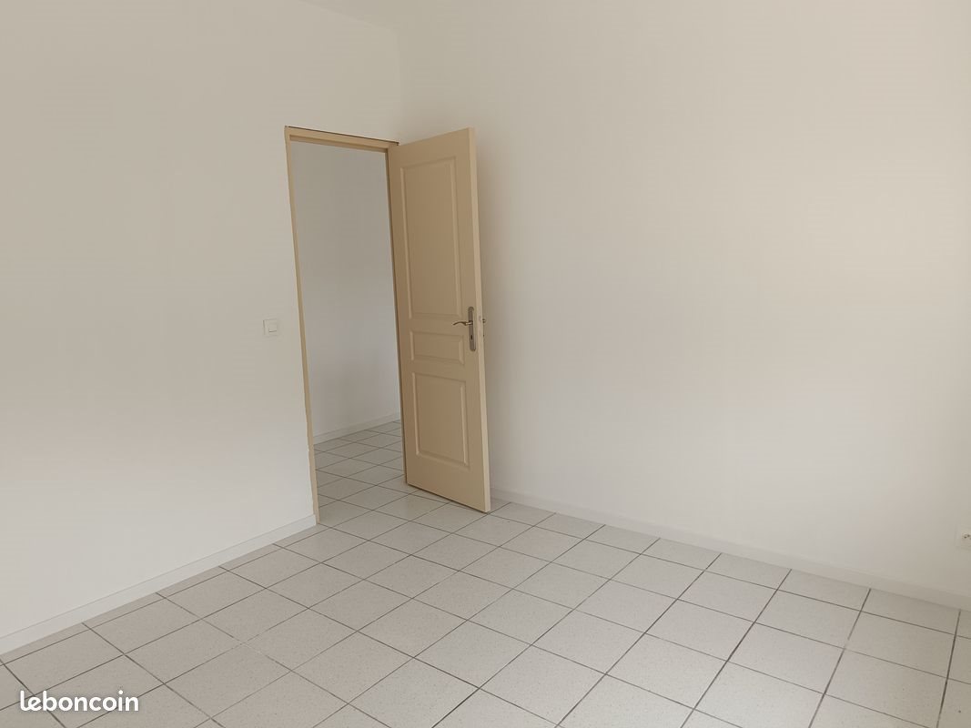 Appartement à louer, 70m², Valleroy