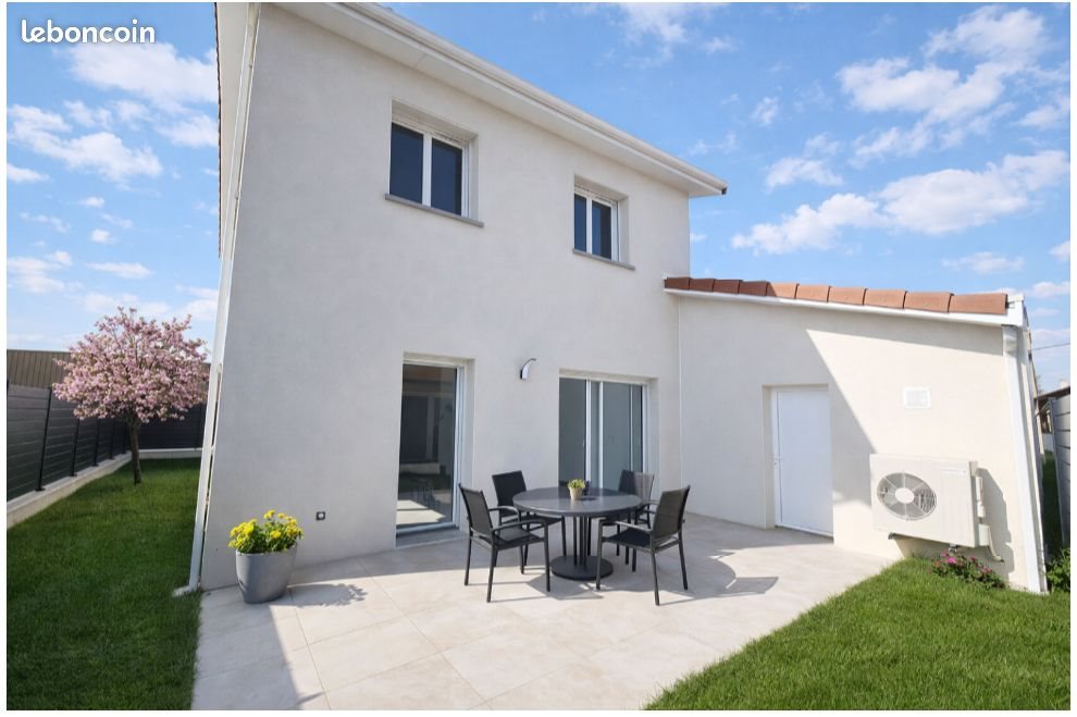 Maison à louer, 102m², Saint-Alban-du-Rhône