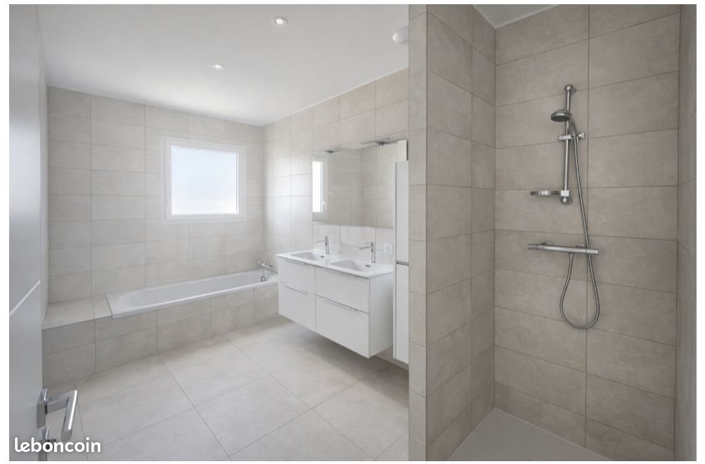 Maison à louer, 102m², Saint-Alban-du-Rhône