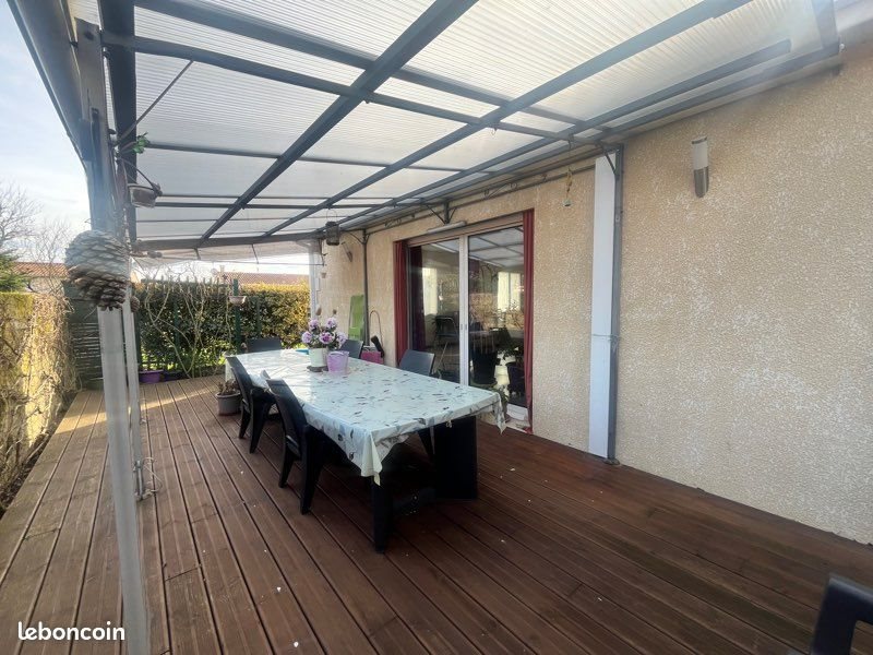 Maison à vendre, 155m², Vitrac-Saint-Vincent
