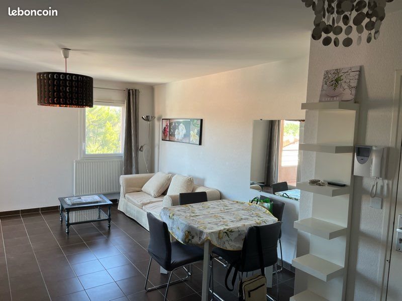 Appartement à louer, 63m², Pourcieux