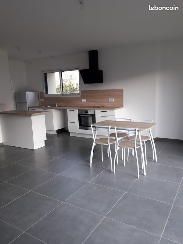 Maison à louer, 90m², Montbert