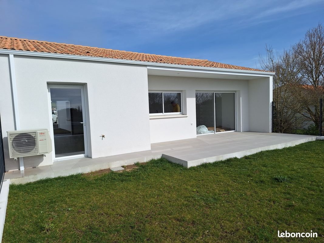 Maison à louer, 97m², Brem-sur-Mer