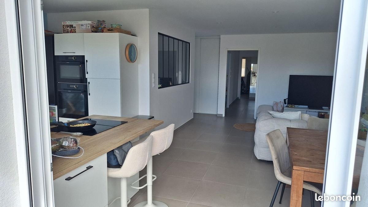 Maison à louer, 97m², Brem-sur-Mer