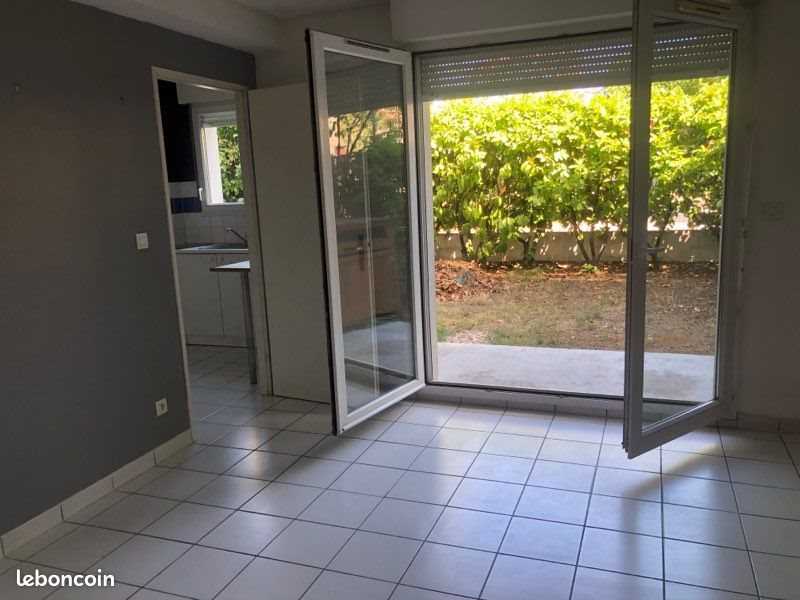 Appartement à louer, 46m², Talence