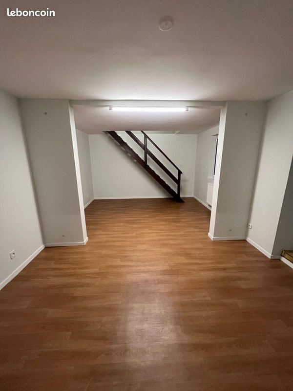Maison à vendre, 43m², Etrépilly
