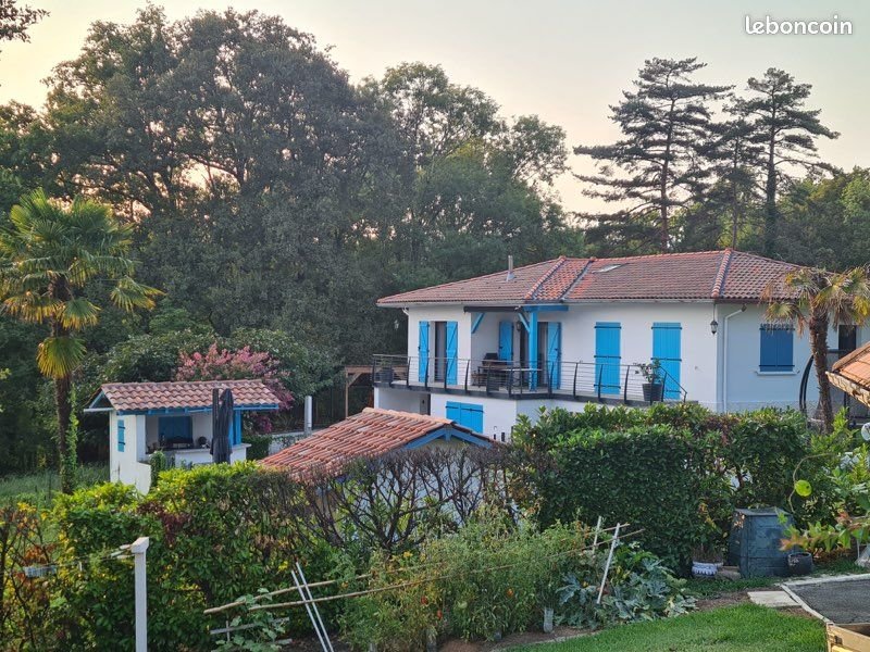 Maison à vendre, 185m², Salies-de-Béarn