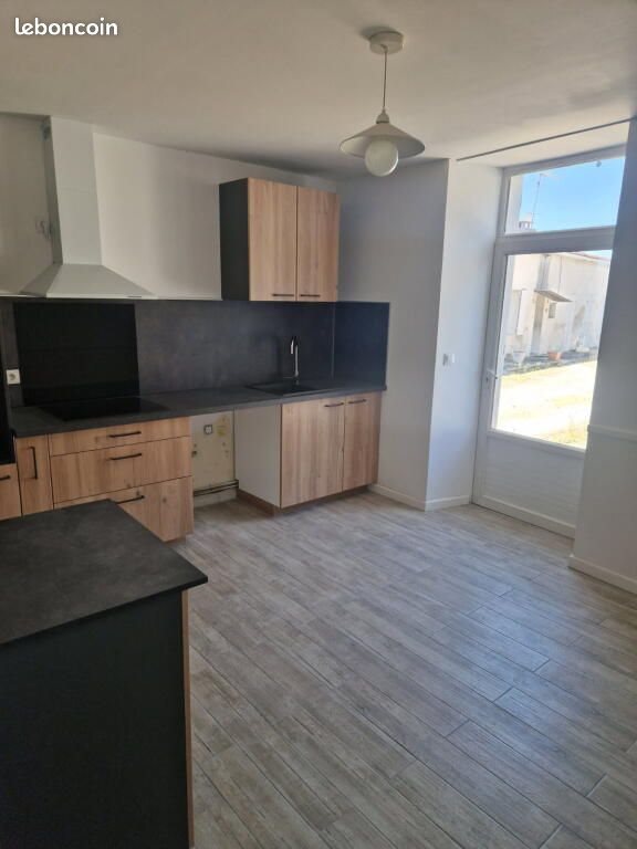 Appartement à louer, 62m², Barbezieux-Saint-Hilaire