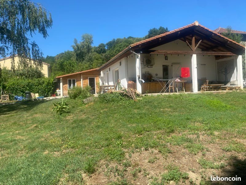 Maison à louer, 100m², Serres-sur-Arget