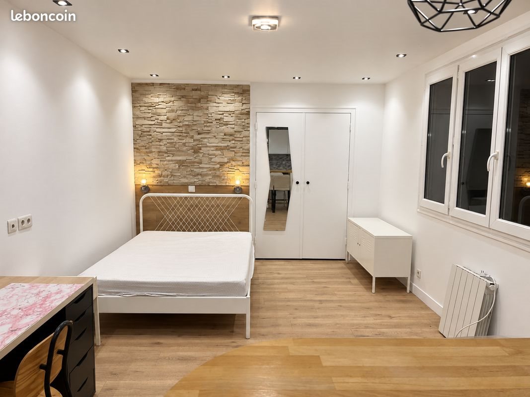 Appartement à louer, 25m², Saint-Étienne