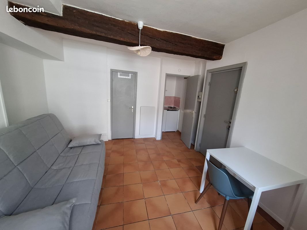 Appartement à louer, 19m², Orléans