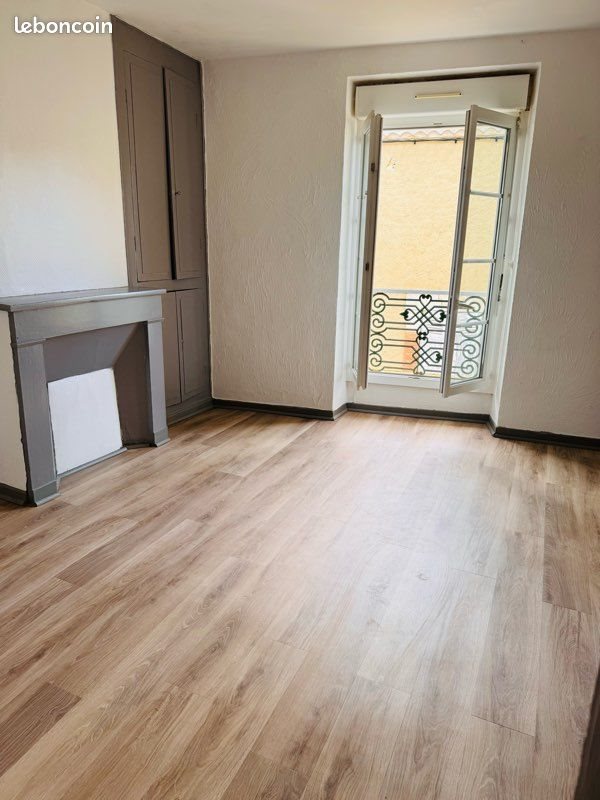 Appartement à louer, 84m², Cazaubon