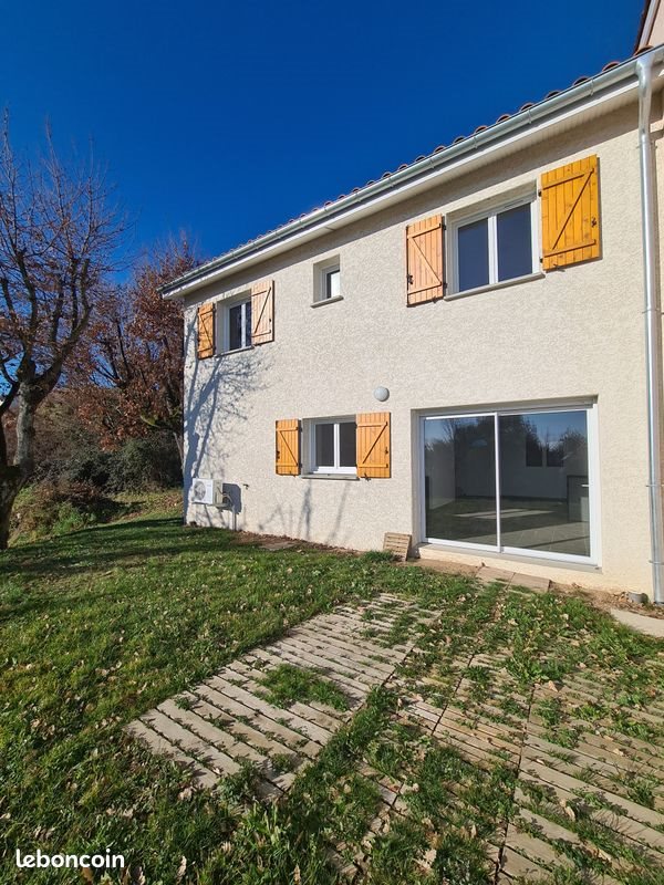 Maison à louer, 100m², Villié-Morgon
