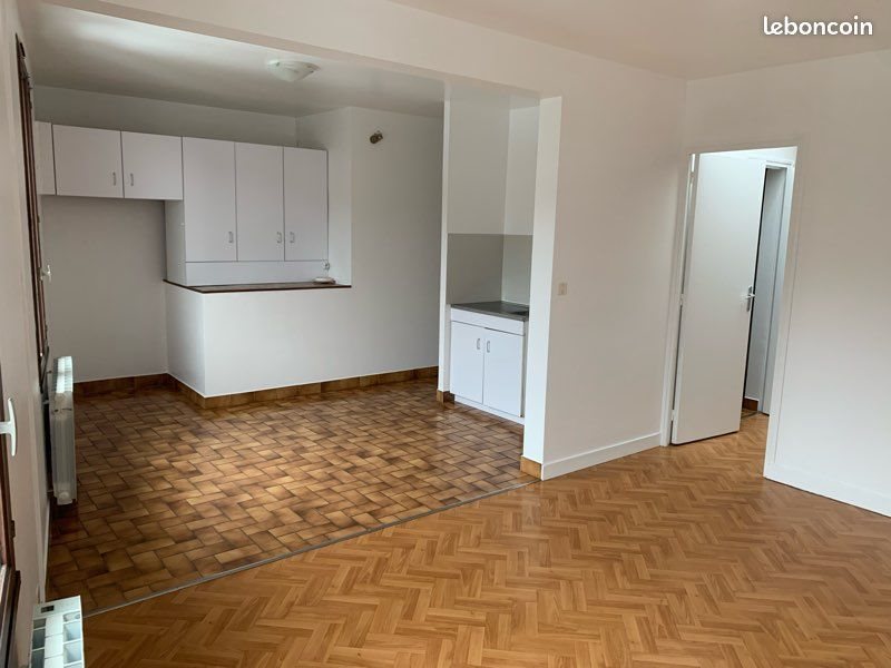Appartement à louer, 55m², Moncoutant