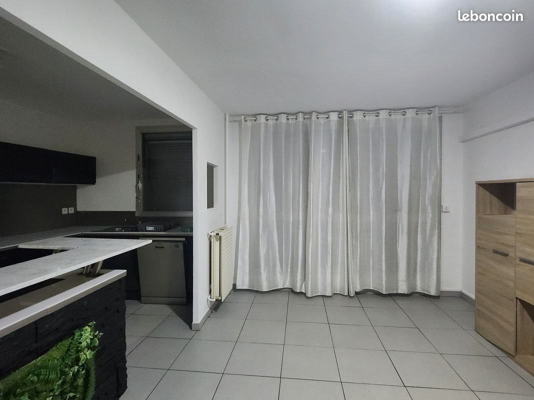 Appartement à louer, 64m², Arles