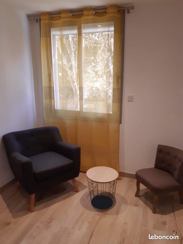 Appartement à louer, 28m², Forcalquier