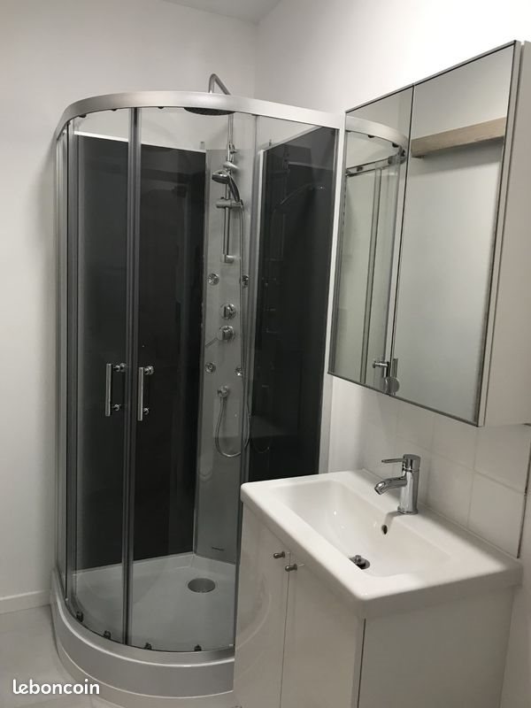 Appartement à louer, 30m², Sainte-Cécile-les-Vignes