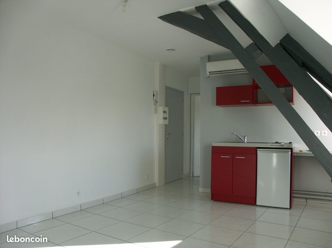 Appartement à louer, 29m², La Fère