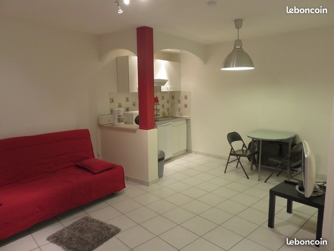 Appartement à louer, 26m², Auriol