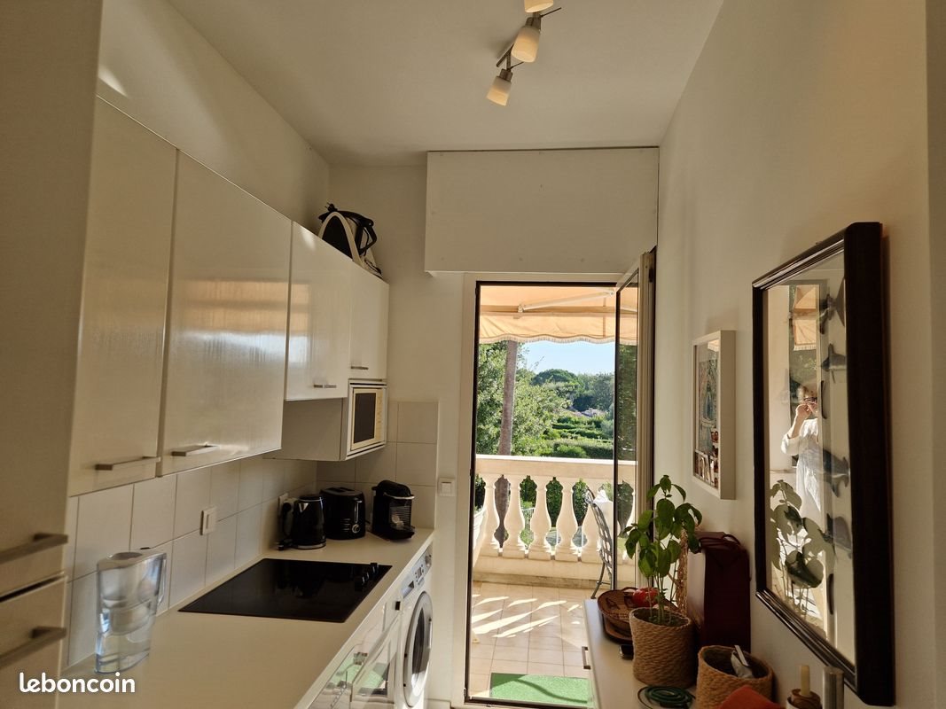 Appartement à louer, 40m², Mandelieu-la-Napoule