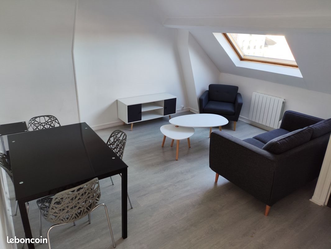 Appartement à louer, 59m², Albert