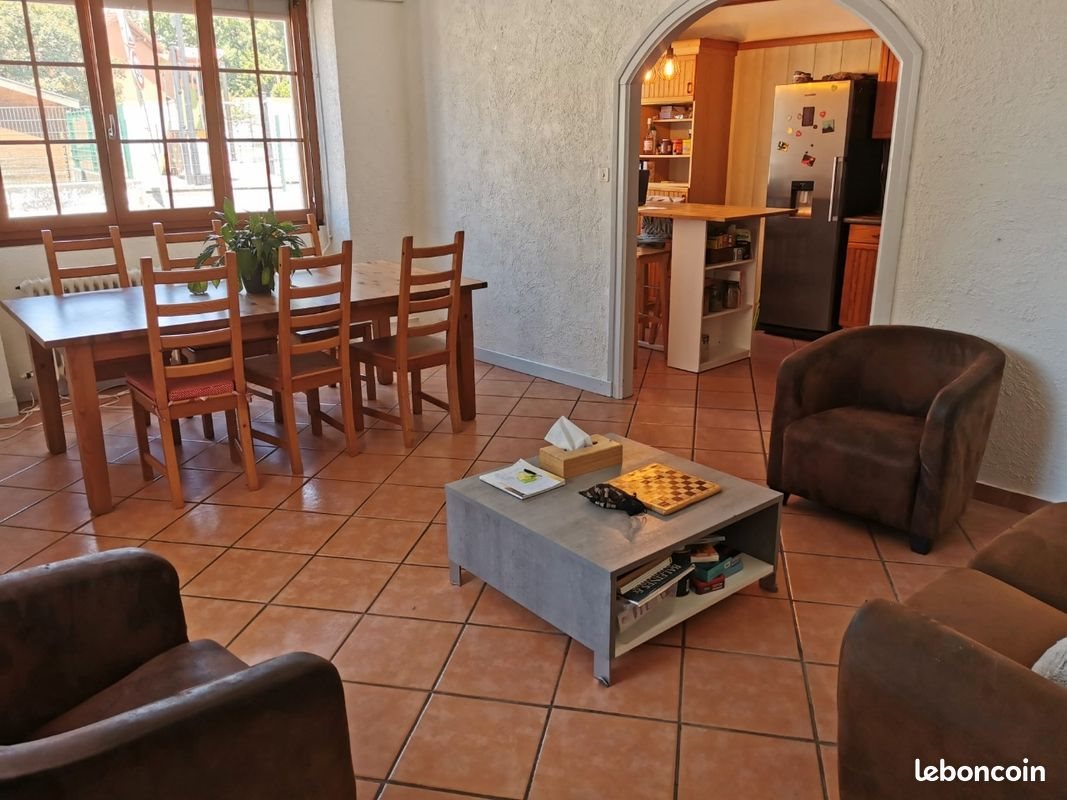 Appartement à louer, 115m², Cernex