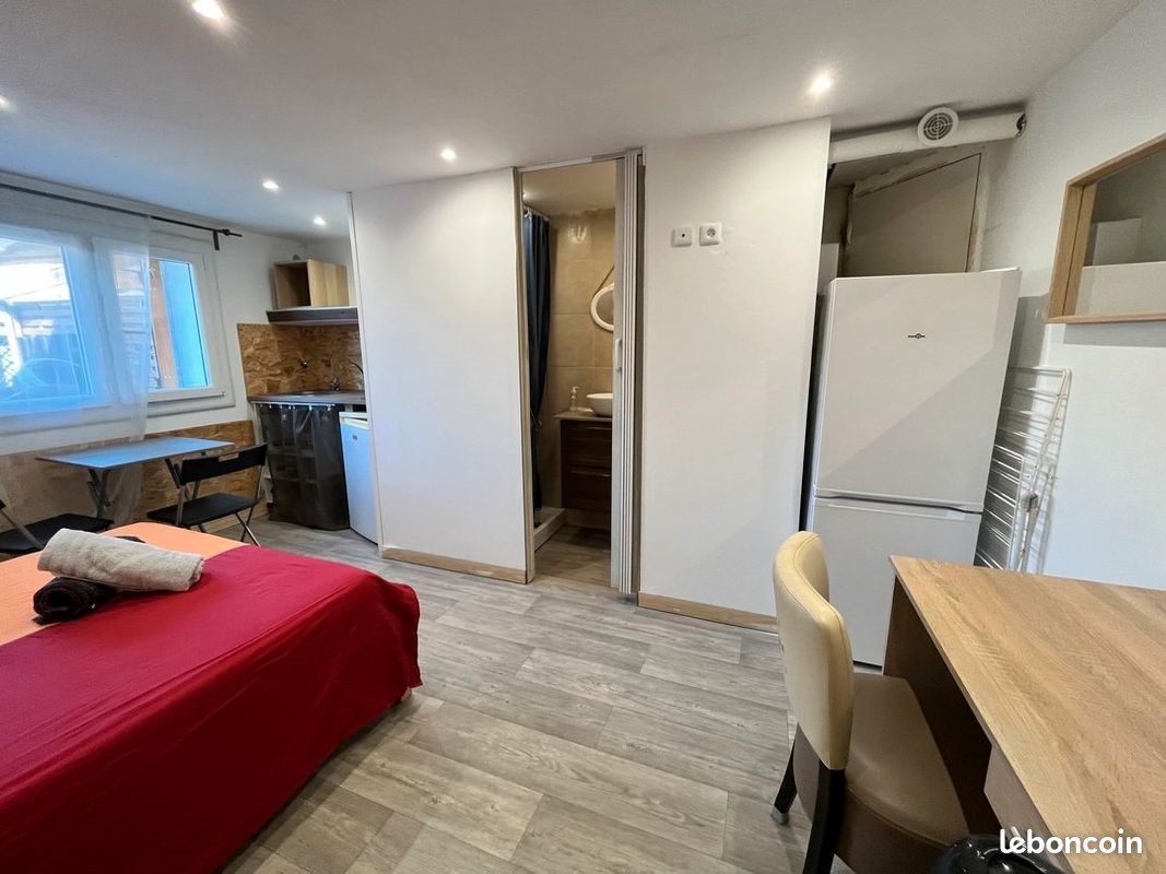 Appartement à louer, 17m², Nîmes