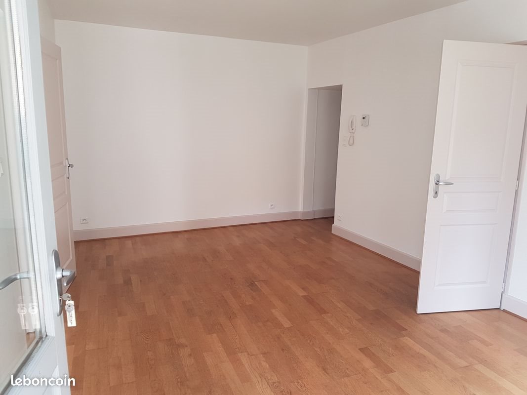 Maison à louer, 35m², Autun