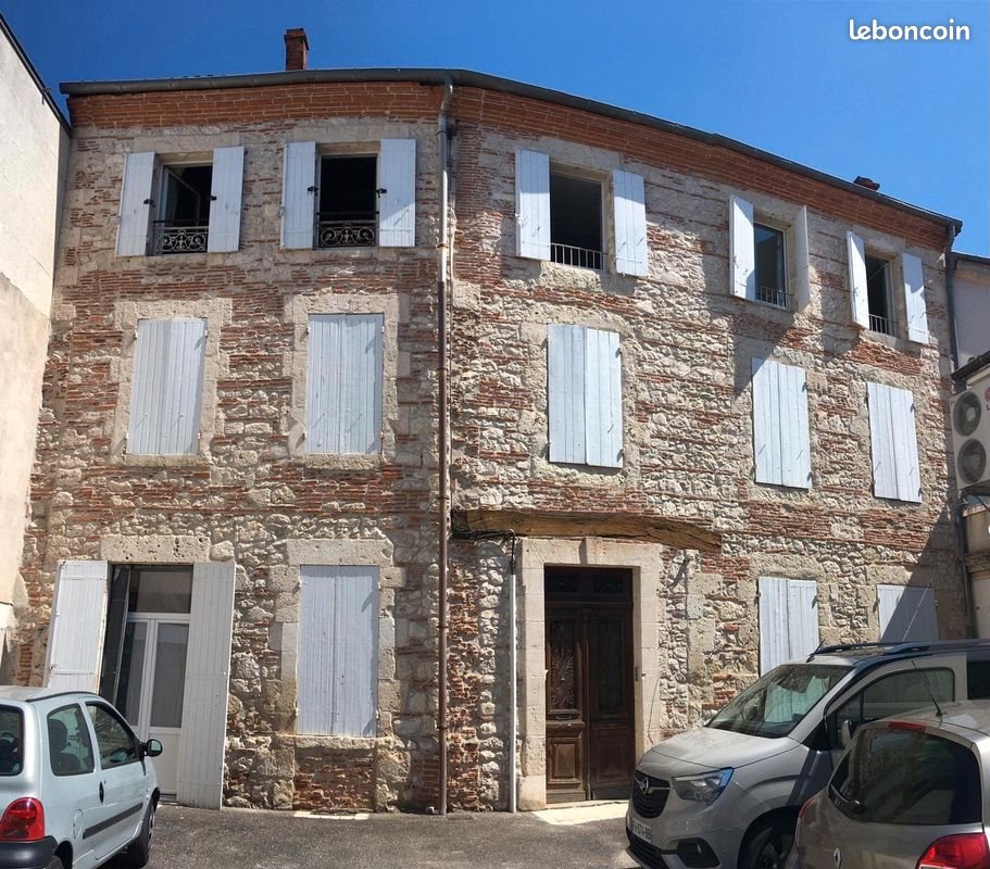 Appartement à louer, 163m², Agen