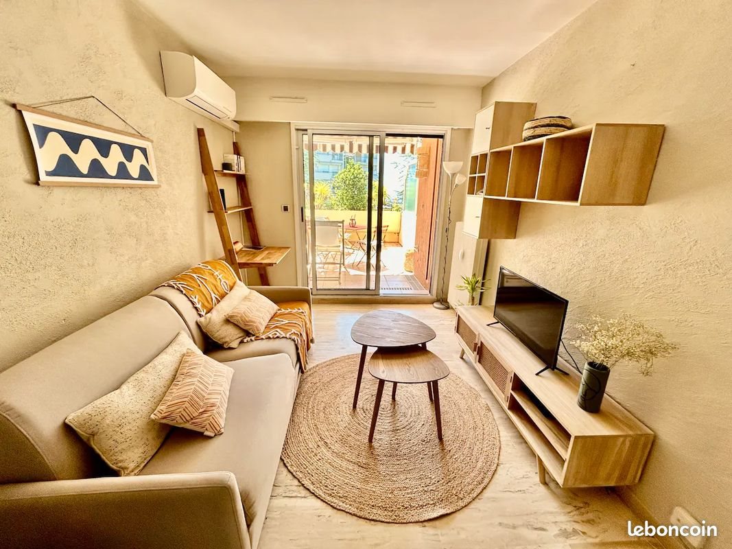 Appartement à louer, 21m², Nice
