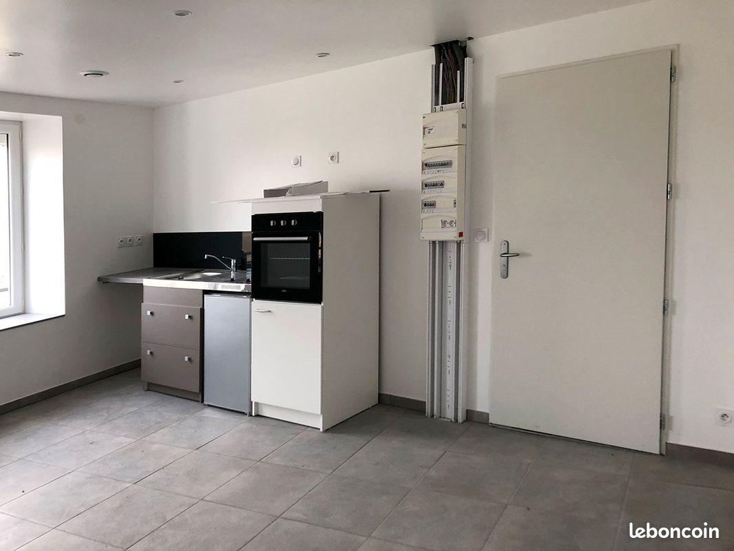 Appartement à louer, 45m², Vérin